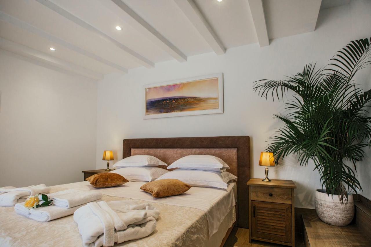 Heritage Hotel Dea Hvar Хвар Экстерьер фото