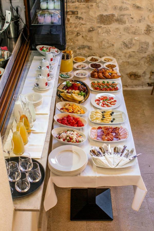 Heritage Hotel Dea Hvar Хвар Экстерьер фото